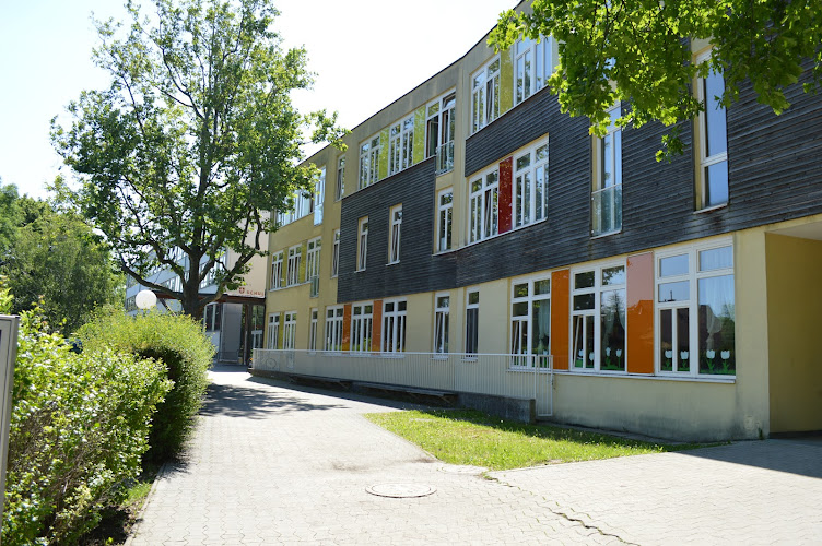 Steinergasse 25 Mittelschule