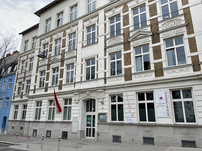 In der Krim 6 Mittelschule