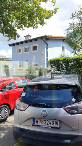 Grinzinger Straße 88 Volksschule