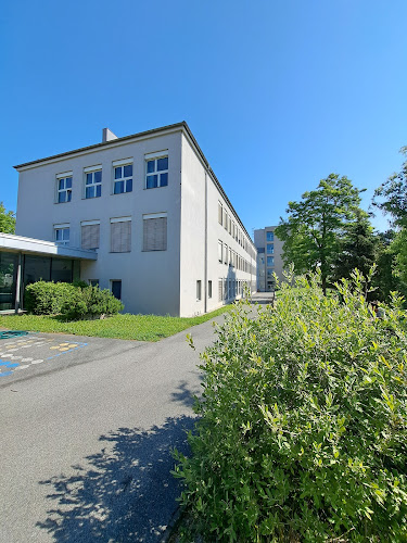 Plankenmaisstraße 30 Mittelschule
