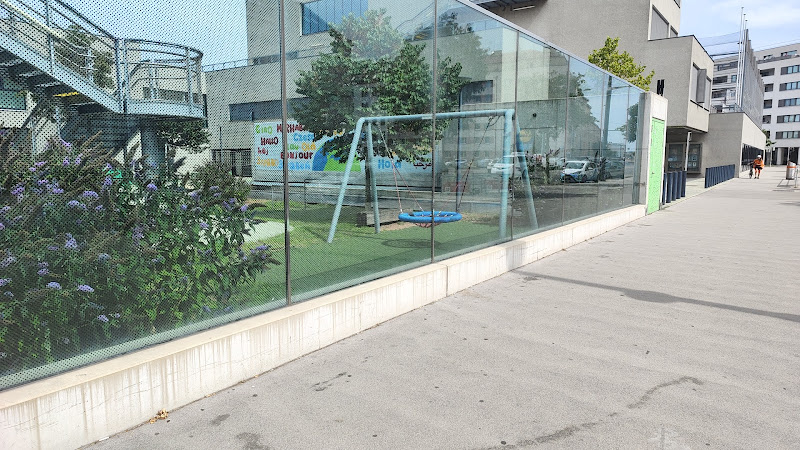 Gudrunstraße 110 Mittelschule