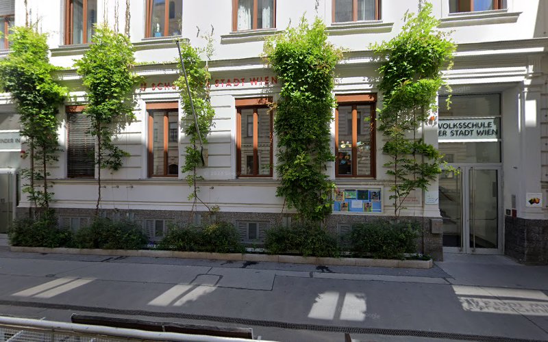 Lange Gasse 36 Volksschule