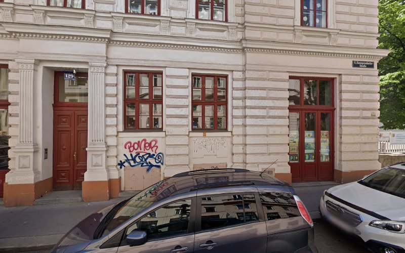 Lutherplatz 1 Volksschule