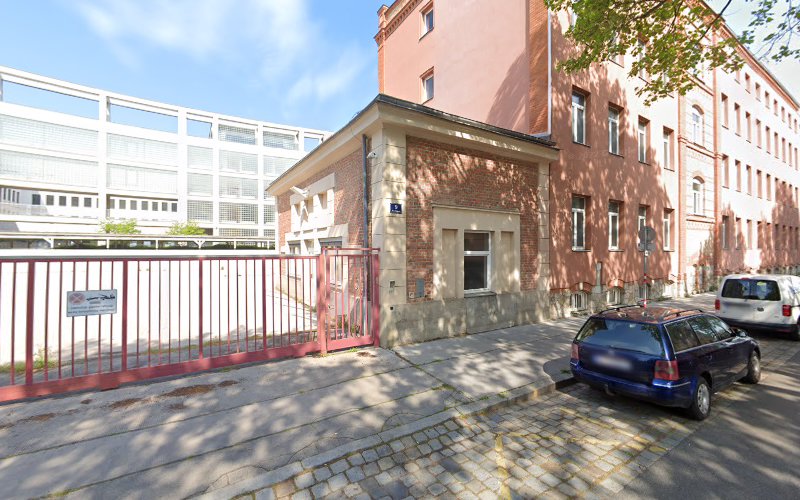 Nemelkagasse 9 Volksschule