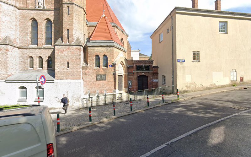 Schlossberggasse 17 Volksschule