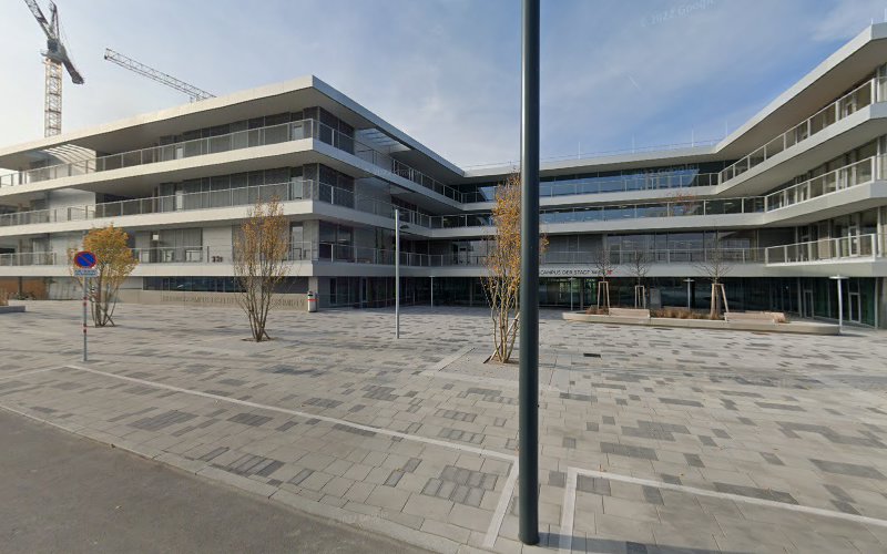 Sonnenallee 116 Mittelschule