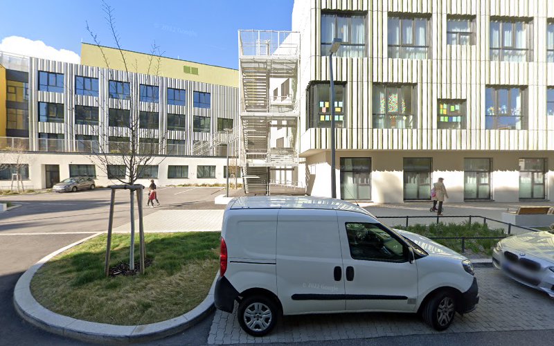 Taborstraße 120 Volksschule