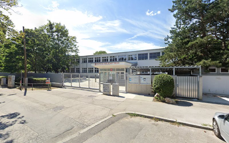 Wilhelm-Kress-Platz 32 Volksschule