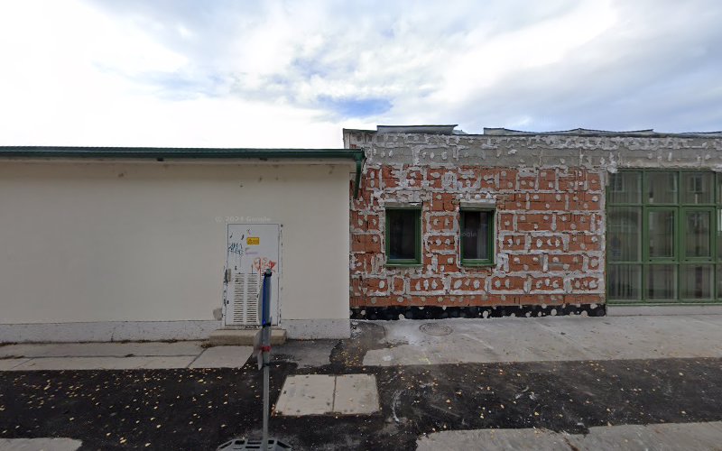 Hinaysgasse 1 Volksschule