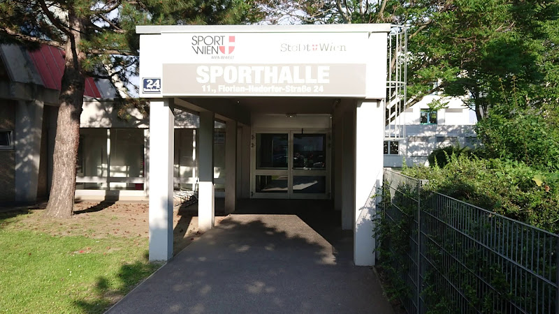 Florian-Hedorfer Straße 21 Volksschule