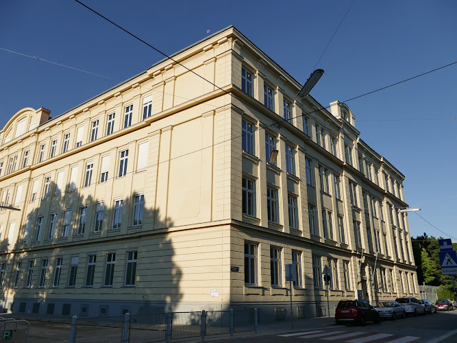 Zennerstraße 1 Volksschule